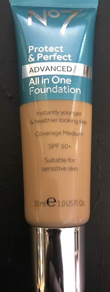 No7 Protect & Perfect All In One Foundation Deeply Honey