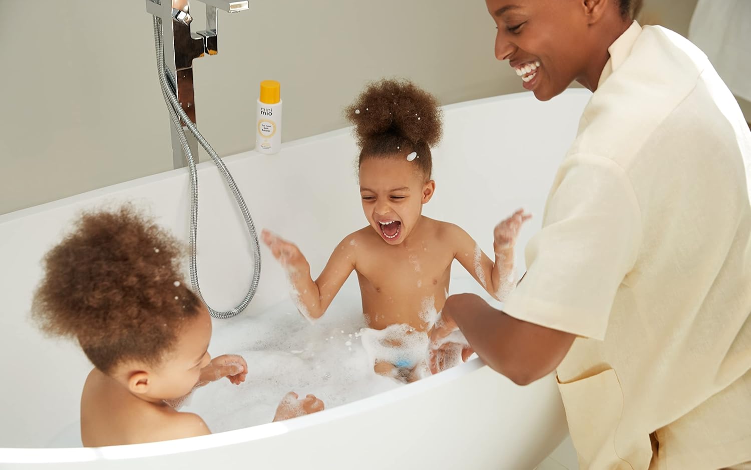 Mama Mio Mini Mio Tub Time Bath Bubbles 200ml | Suitable for Newborns and Sensitive skin, Vegan, Cruelty-free, Dermatologically tested, Paediatrician approved : Amazon.co.uk: Baby Products