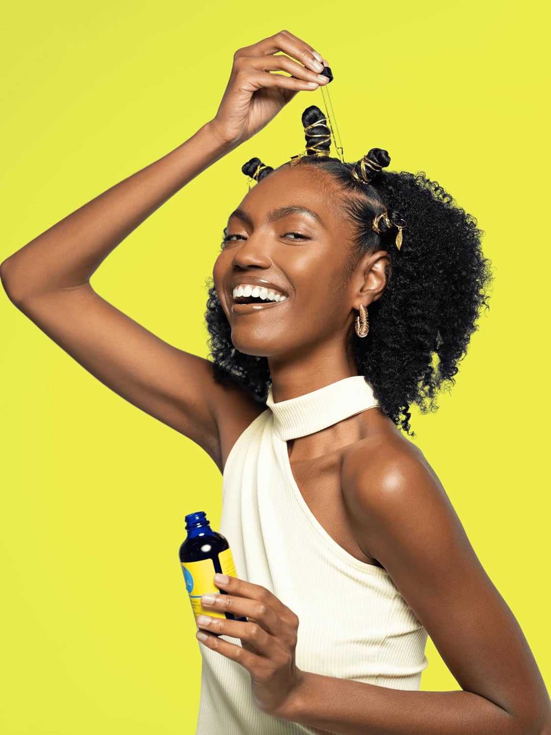 Curls Blueberry Bliss Blueberry & Mint Hair And Scalp Strengthening Oil - 4 Oz, Root-Penetrating Hair Oil With Turmeric, Rosemary & Pumpkin Seed Oil, Hair And Scalp Treatment Oil, All Hair Types : Beauty & Personal Care