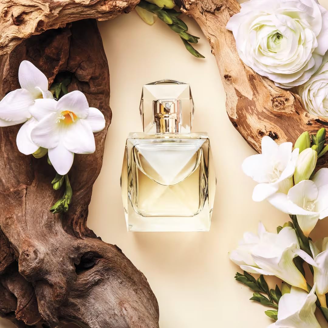 Xo Khloe Parfum, Unforgettable Fragrance Floral Woody 3.4 Fl Oz / 100 Ml : Beauty & Personal Care