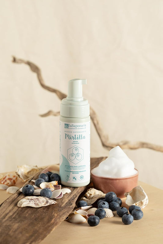 La Saponaria Mirtilla Cleansing Mousse, Hyaluronic Acid, Antioxidant, Moisturising, Marigold, Dermatologically Tested, All Skin Types, Natural, Vegan, Cruelty-Free, Ocean Plastic, Organic, 150Ml