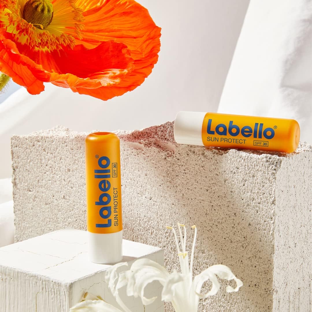 Labello Sun Protect Im 4Er Pack (4 X 4,8 G), Wasserfester Lippenpflegestift Mit Sonnenschutz (Lsf 30), Lippenpflege Ohne Mineralöle
