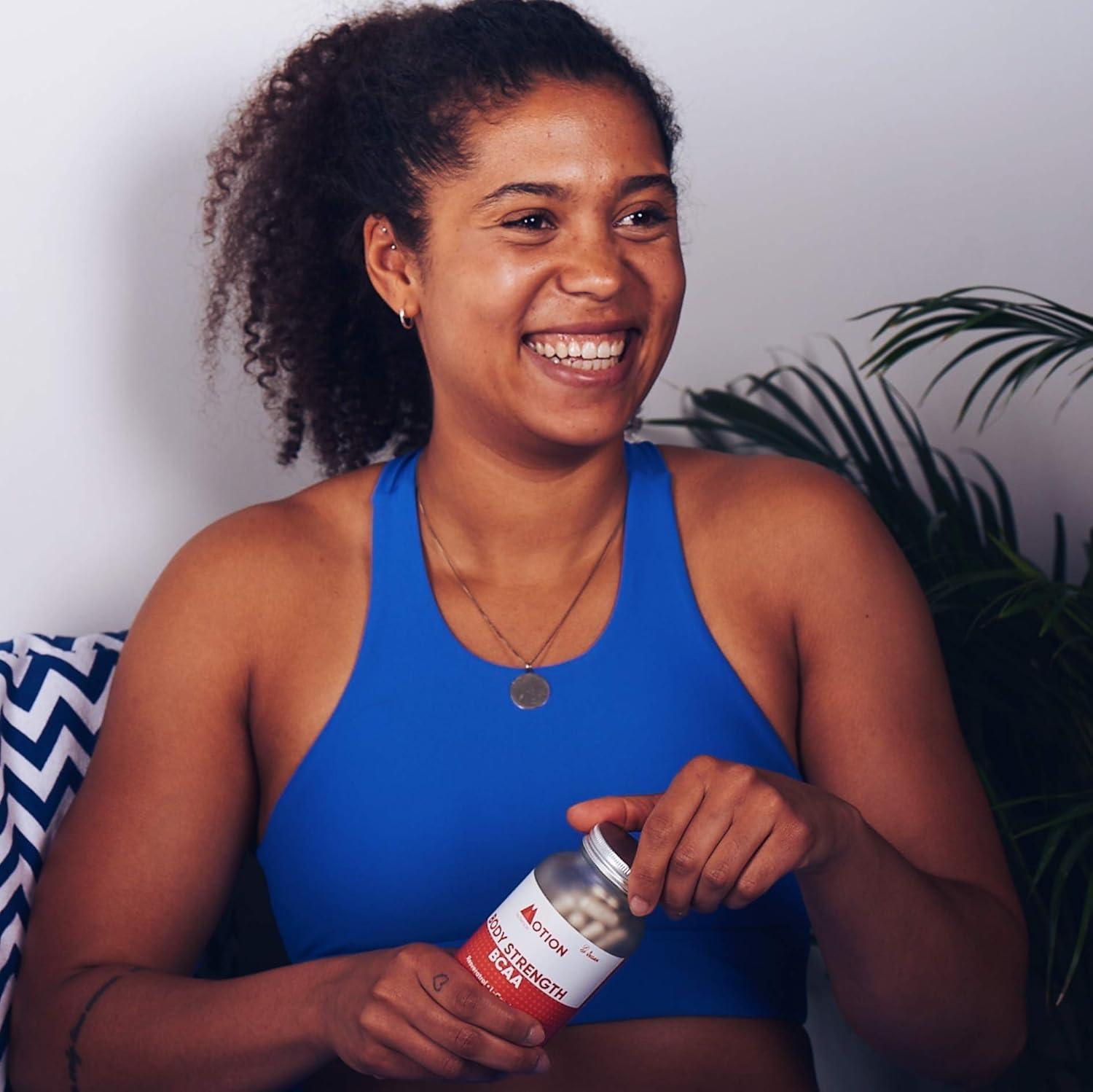 Motion Nutrition Body Strength BCAA – High Performance BCAA Capsules with Resveratrol and L-Carnitine – Strength and Recovery - Vegan/Anti-Oxidant Rich (120 Capsules) : Amazon.co.uk: Health & Personal Care