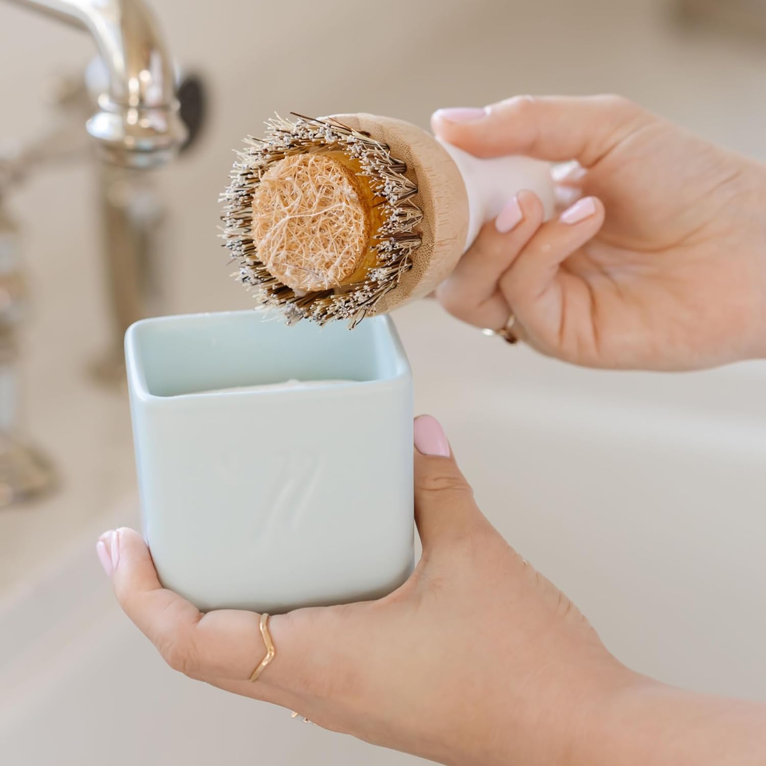 Nellie's Dish Butter - Zero-Waste Dish Soap Block - Eco-Friendly and Sustainable Dish Cleaning Solution with Reusable Ceramic Container for Mess-Free Dish Duty (Blue) : Health & Household