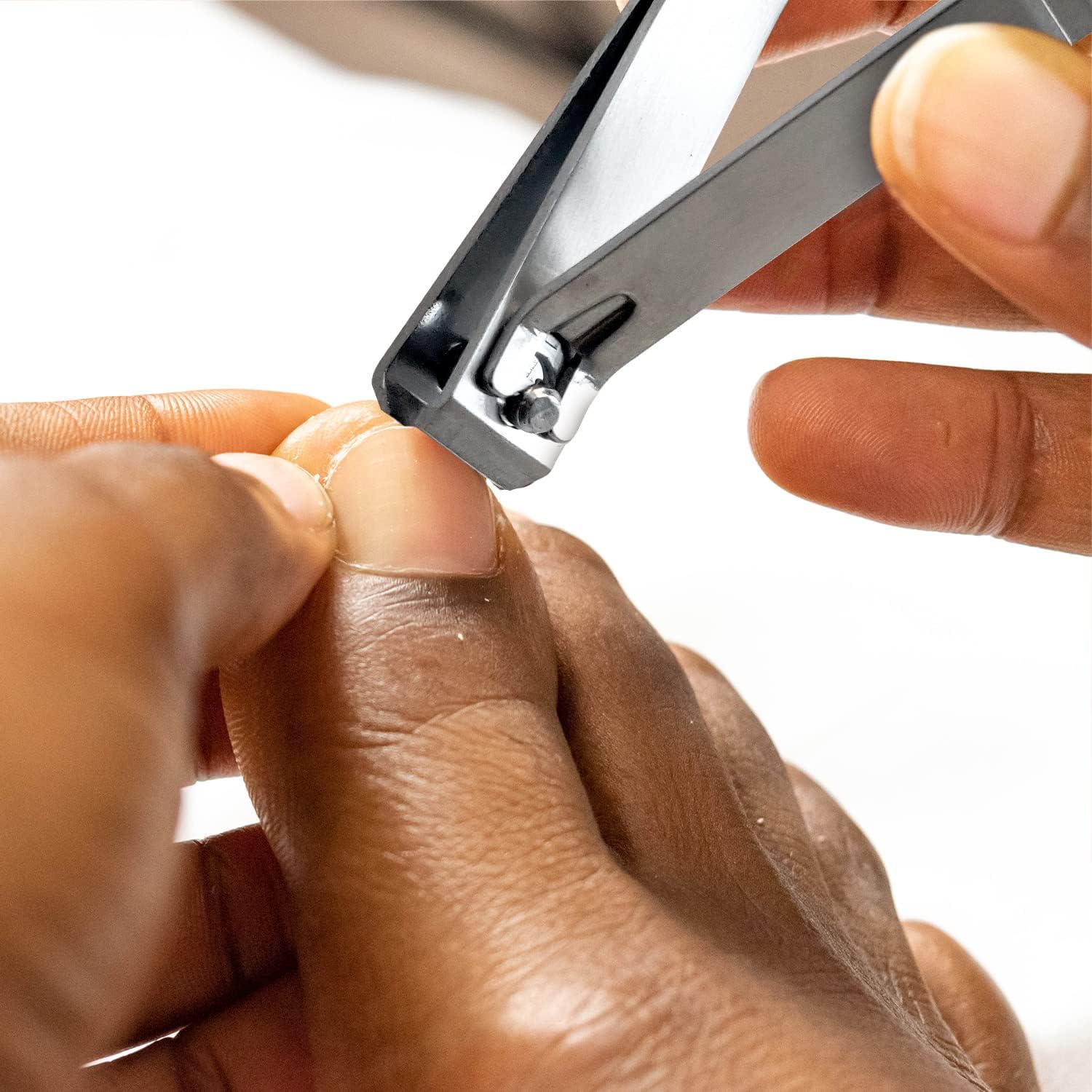 Mylee Small Nail Clipper – Professional, Sleek, Matte Black, Stainless Steel, Salon-Quality Small Nail Clipper for Precision Trimming of Fingernails : Amazon.co.uk: Beauty