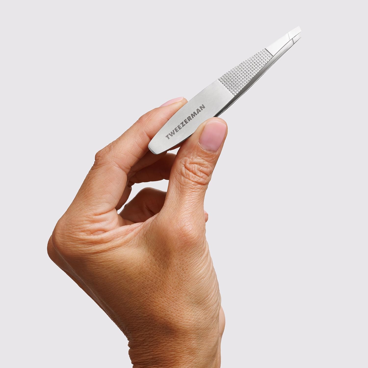Tweezerman Wide Grip Slant Tweezer : Amazon.co.uk: Health & Personal Care