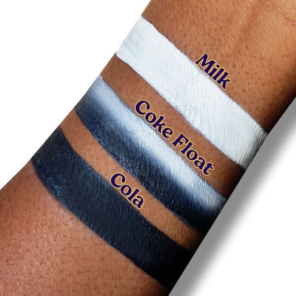 Glisten Cosmetics - Cola - Eyeliner 10G