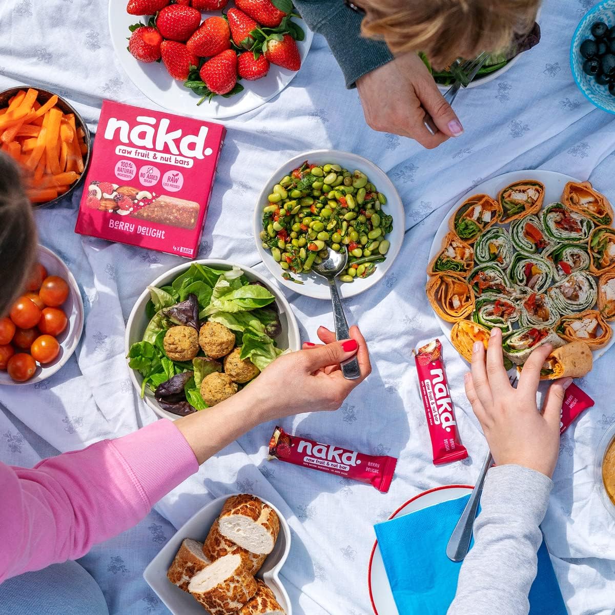 Nakd Berry Delight Natural Fruit & Nut Bars - Vegan - Healthy Snack - Gluten Free - 35g x 18 bars : Amazon.co.uk: Grocery