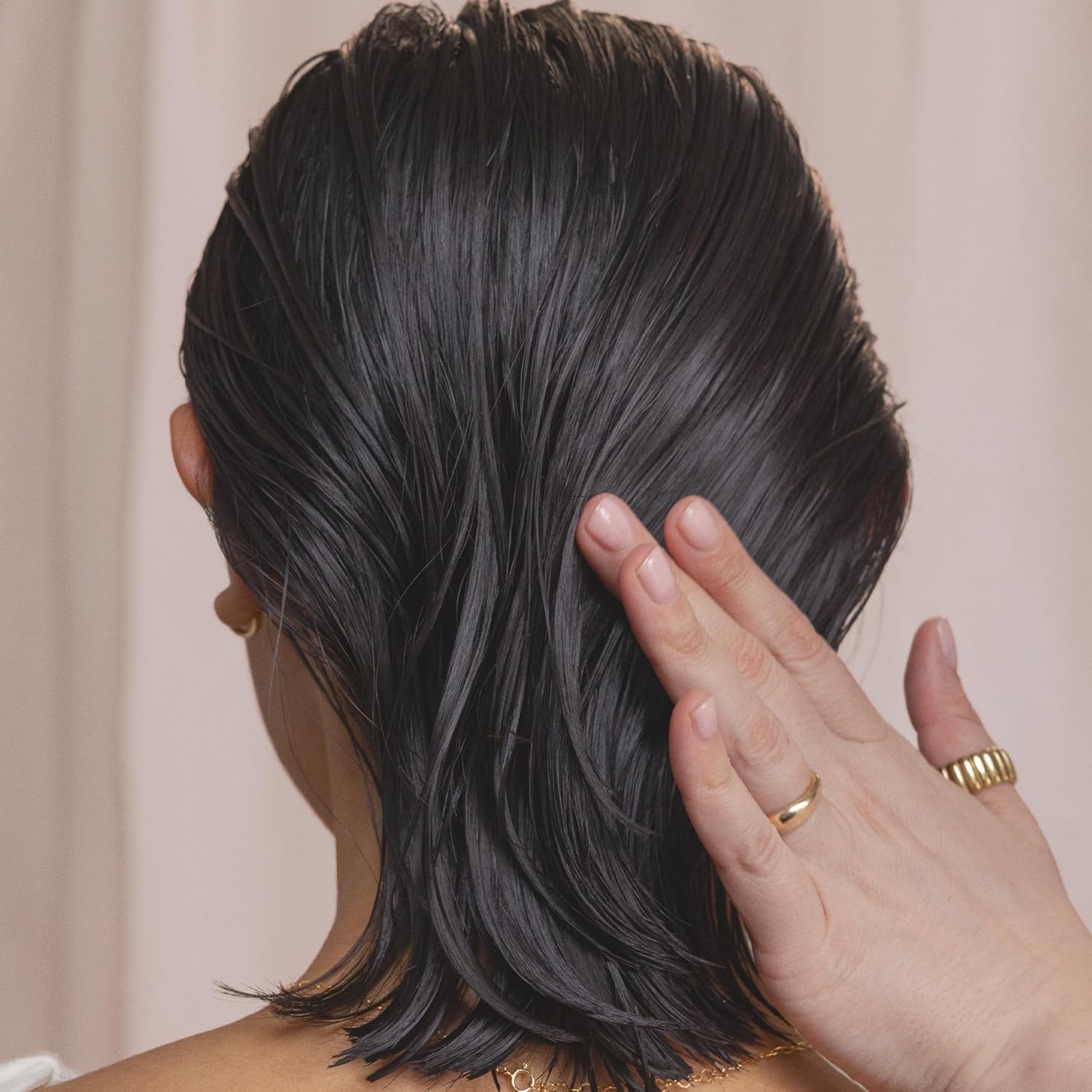 Kristin Ess Hair Weightless Shine Air Dry Cream - Texture, Shine, Calms Frizz, Softens + Smooths Hair, Leave in Curl Cream, Slick Back Bun, Curly Hair Products, Vegan, Color + Keratin Safe, 5 fl oz : Beauty & Personal Care