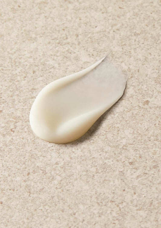 The Body Shop Tea Tree Moisturising Cream With Tea Tree Oil Controls Suet Oily Skin Smoothing Lightweight Formula Long-Lasting Hydration Up To 24 Hours Tube 40 Ml