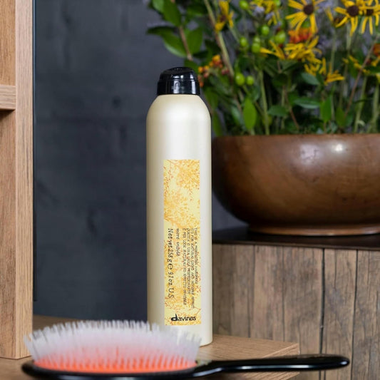 Davines This Is A Perfecting Hairspray