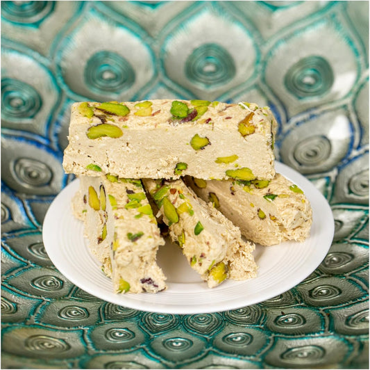 Ozerlat Real Tahin Helva - Pistachio – Halva Luxury Gourmet Artisan Dessert Sweets, Premium Quality Natural Ingredients, Vegan, Gluten Free (300G)