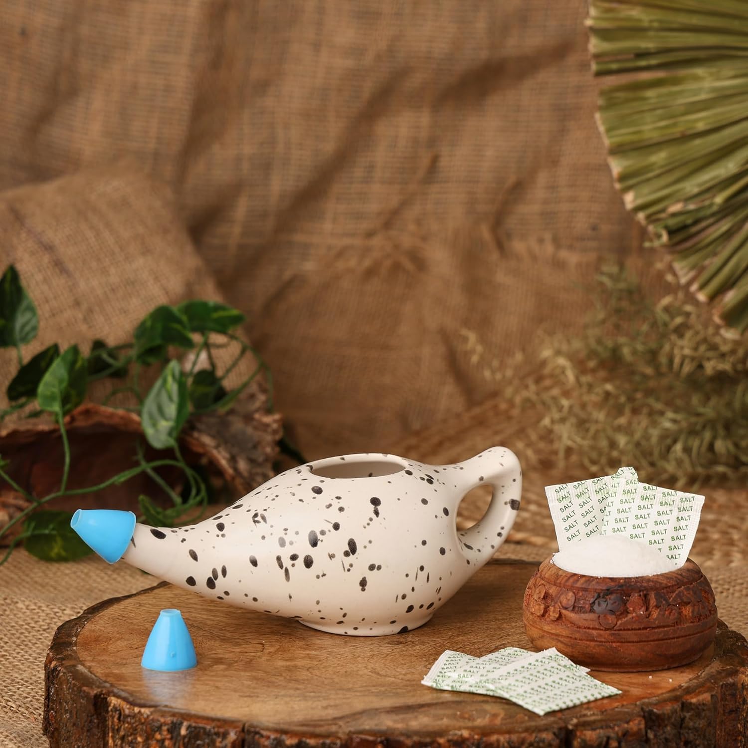 Healthgoodsin Ceramic Neti Pot, Premium Handcrafted Durable, Dishwasher Safe With 2 Silicone Nozzle Tip, 225 Ml. (7.6 Fl Oz) Capacity (Dotted Ivory) : Health & Household