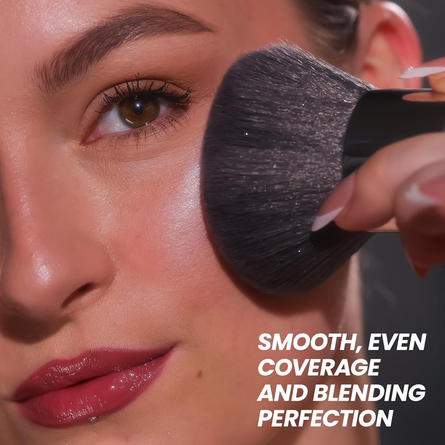 Wonderskin Kabuki Brush - Round Top Bronzer Brush for Face & Body - Ultra-Soft Bristles for Liquid, Pressed, Loose Foundation or Setting Powder Makeup : Amazon.co.uk: Beauty