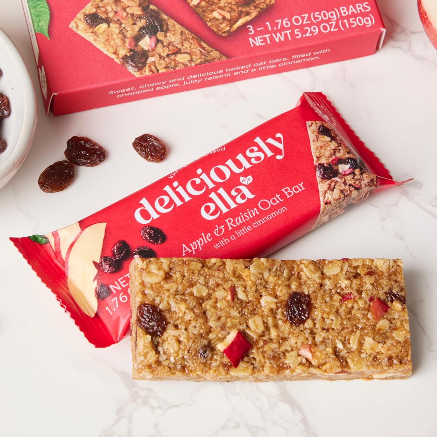 Deliciously Ella Apple and Raisin Oat Bar (16 bars) - Natural Ingredients - Breakfast Bar - Vegan - Healthy Snack - Gluten Free - (50g x 16 snack bars) : Amazon.co.uk: Grocery