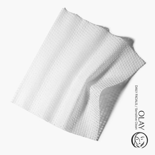 Makeup Remover Wipes By Olay Daily Facials Gentle Clean 5-In-1 Water Activated Cleansing Cloths, 33 Count Packaging May Vary