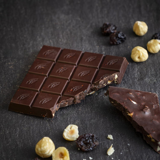Willie'S Cacao - Hazelnut Raisin 70% Dark Chocolate Bar - 50G X 12 - Vegan Chocolate - Artisan Chocolate - Bean To Bar