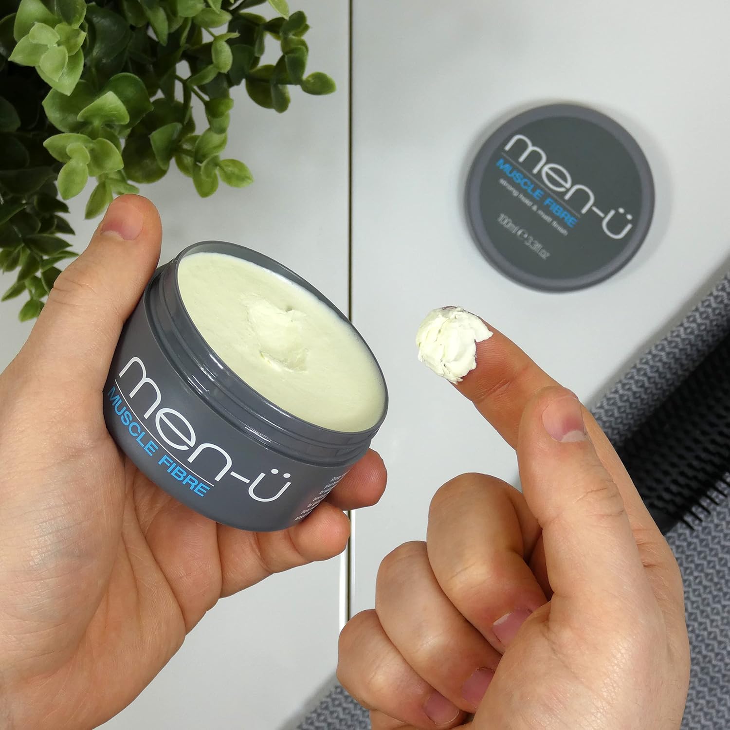 men-ü MUSCLE FIBRE – Mens hair products – Hair putty w Strong long lasting hold matt finish. Instant style in your hands with a superb hold and separation, Mens Hair wax single walled puck 100ml, 1 count : Amazon.co.uk: Beauty