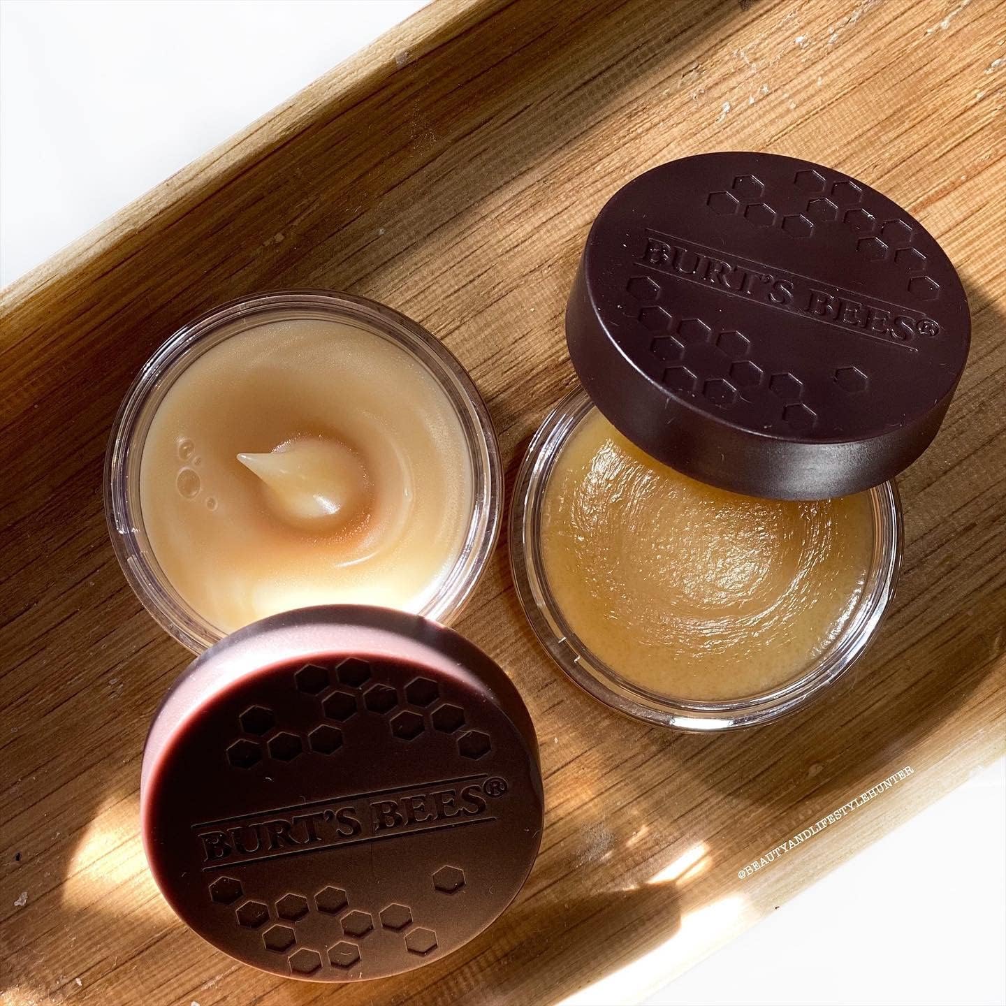 Burt's Bees Lip Scrub and Exfoliator, With Sweet Honey Crystals, Cocoa Butter & Beeswax to Exfoliate and Hydrate Lips, 7.08g : Amazon.co.uk: Beauty