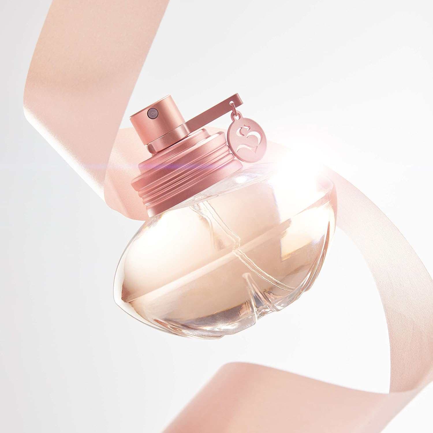 Shakira Perfumes - S by Shakira Eau Florale for Women - Long Lasting - Femenine, Romantic and Charming Fragance - Fresh and Floral Notes - Ideal for Day Wear - 50 ml : Amazon.co.uk: Beauty