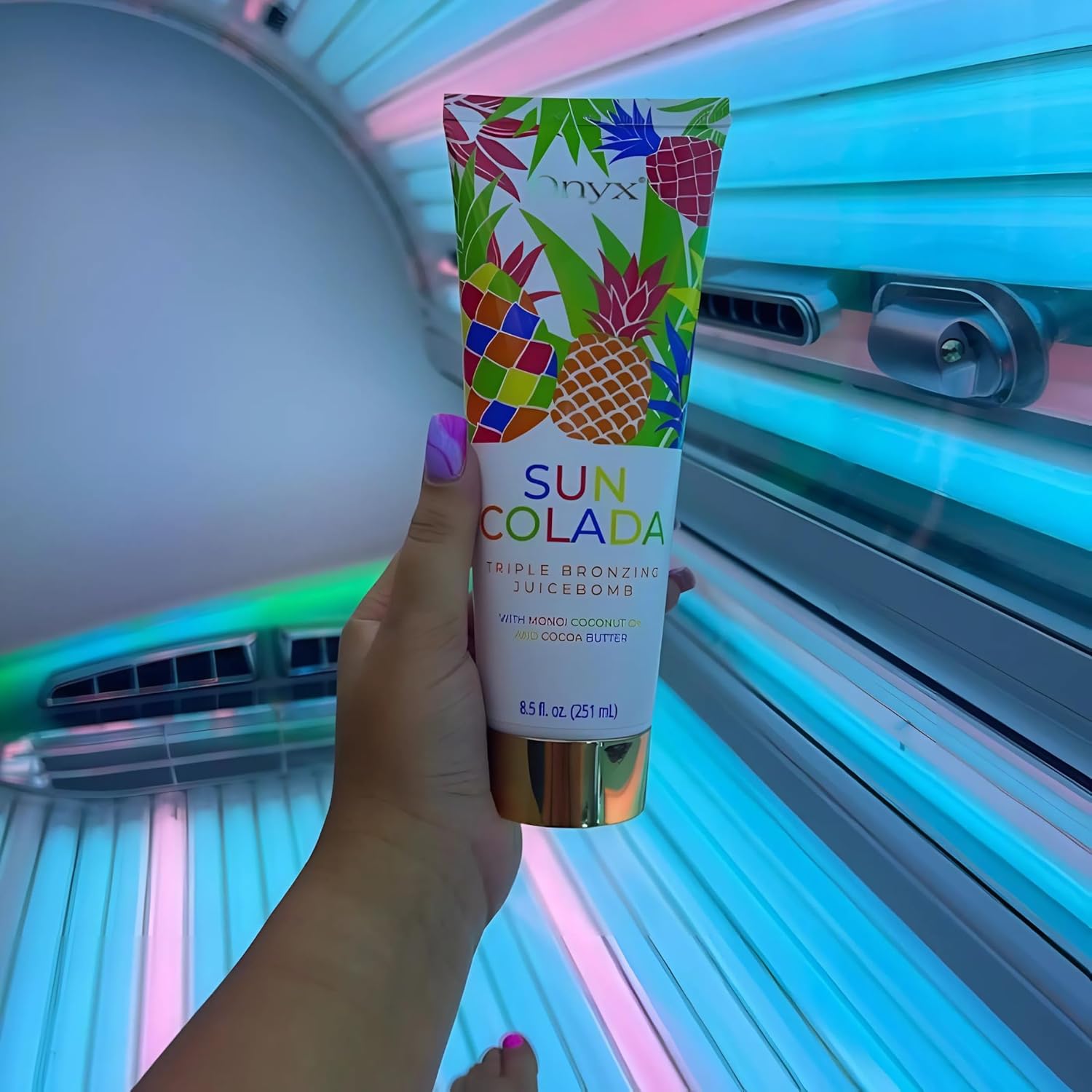 Onyx Suncolada Sunbed Cream | Deep Tan Bronzer & Accelerator for Smooth, Streak Free Finish | Outdoor & Indoor Lotion Enhancer | Moisturising Formula for Long Lasting Results : Amazon.co.uk: Beauty