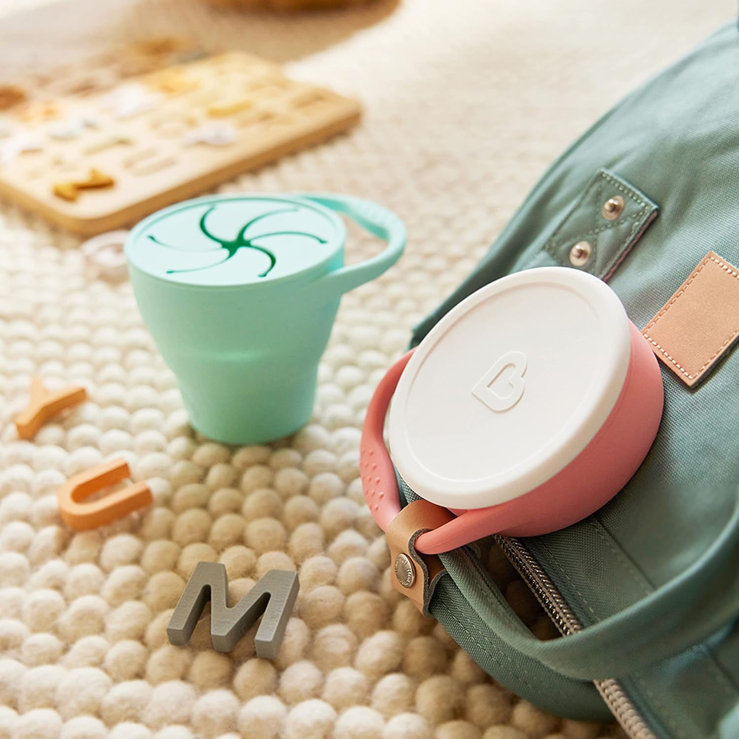 Munchkin® C’est Silicone! Collapsible Toddler Snack Catcher® Cup with Lid, Mint : Baby