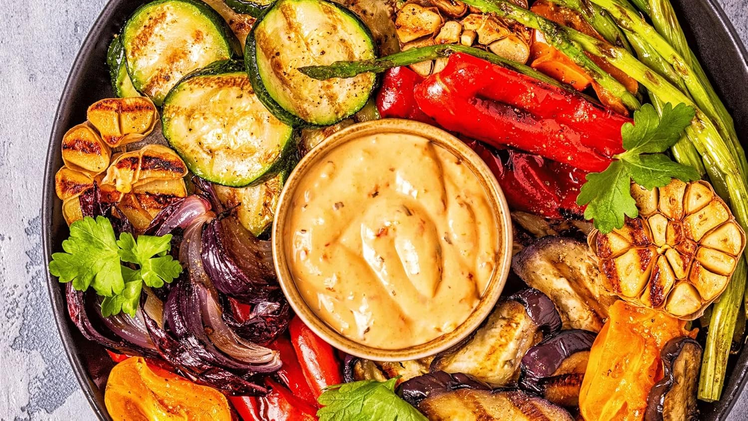 Hunter & Gather Chipotle & Lime Avocado Oil Mayonnaise 175g | Seed Oil Free I Made with Pure Avocado Oil & British Free Range Egg Yolk | Paleo, Keto, Gluten Free Avocado Mayonnaise | Smoky & Fiery : Amazon.co.uk: Grocery