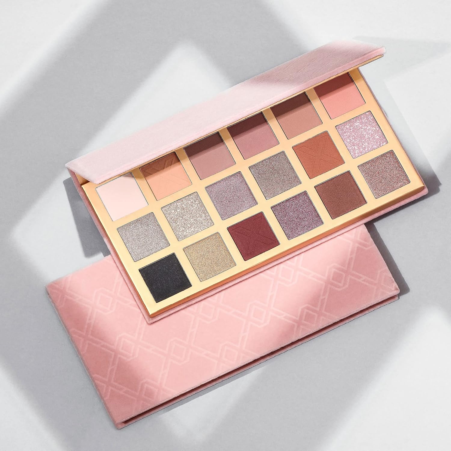 Xx Revolution Shadow Palette X-Tra Nude