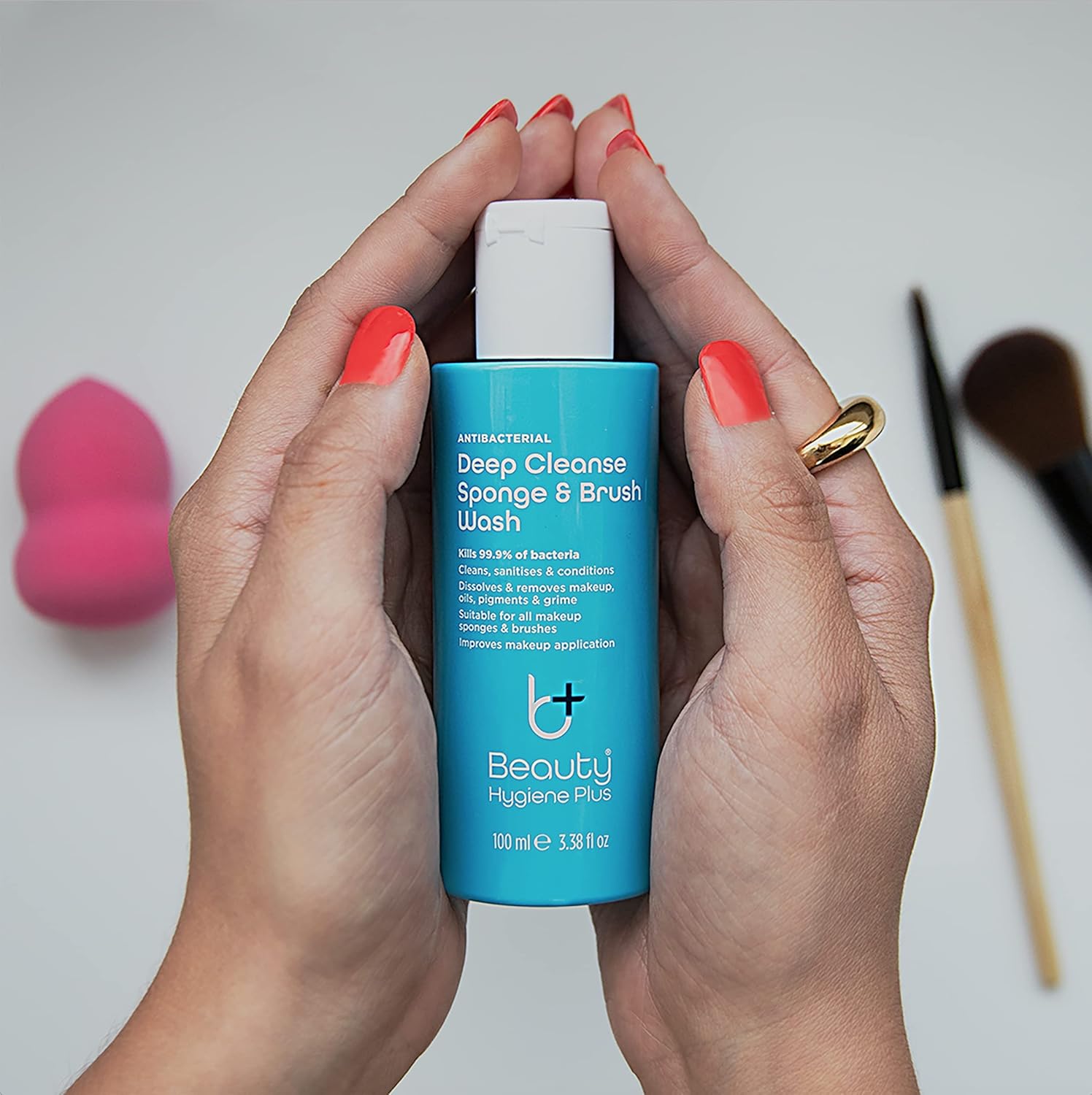 Beauty Hygiene Plus Deep Cleanse makeup Sponge & Brush Wash Conditioning Antibacterial 100ml : Amazon.co.uk: Beauty