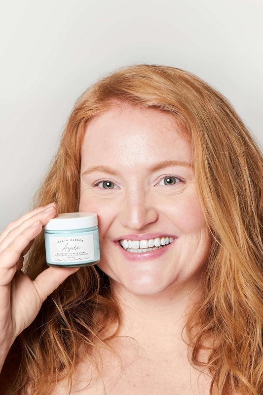 Earth Harbor Azure Regenerative Neck Crème