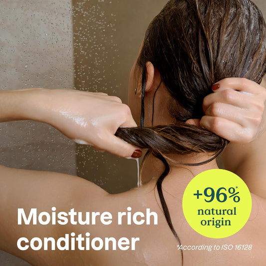 Attitude Nourishing Hair Conditioner, For Dry And Damaged Hair, Naturally Derived Ingredients, Vegan Detangler, Dermatologically Tested, Grapeseed Oil And Olive Leaves, 946 Ml