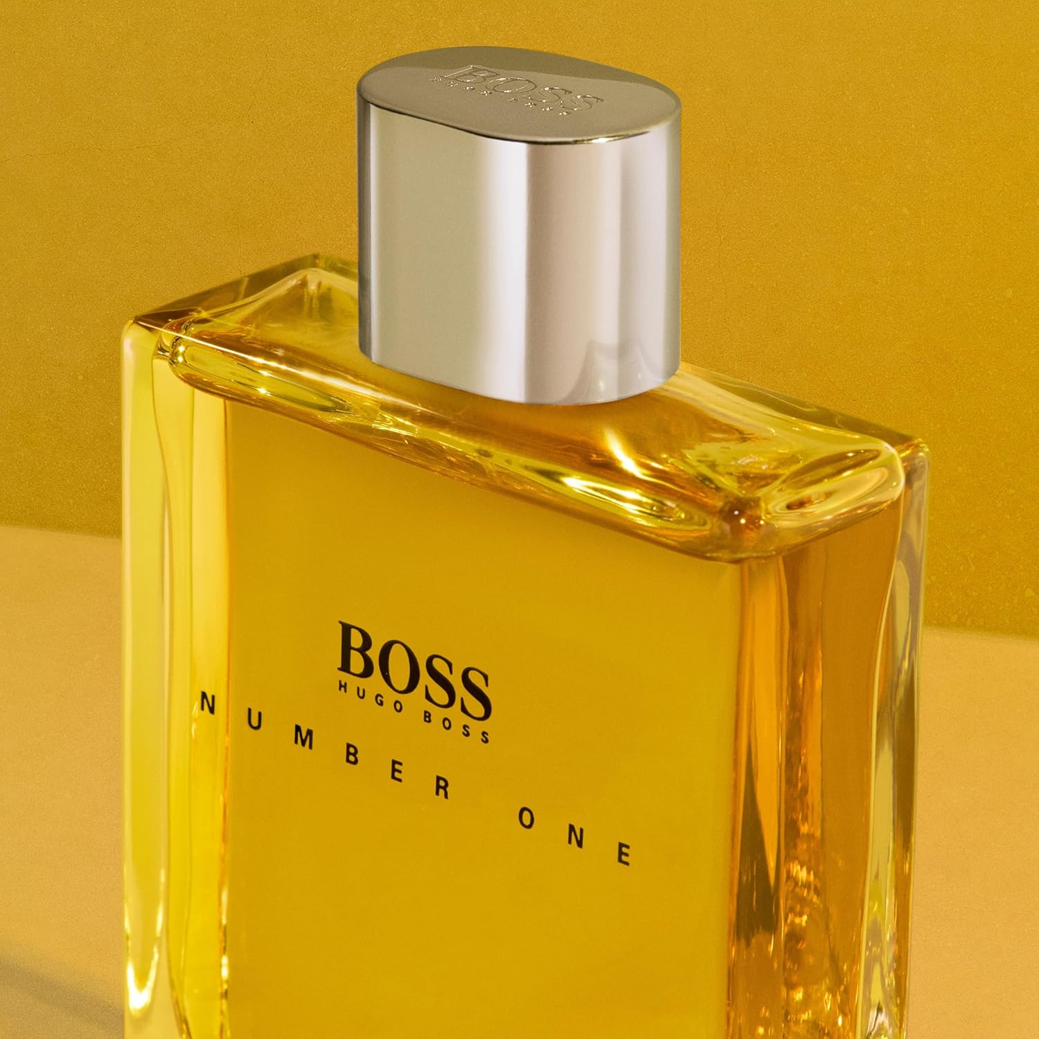 BOSS Number One - Eau de Toilette for Him - Ambery Fragrance with Notes of Nutmeg, Patchouli and Balsamic Accords - Medium Longevity - 100ml : Amazon.co.uk: Beauty