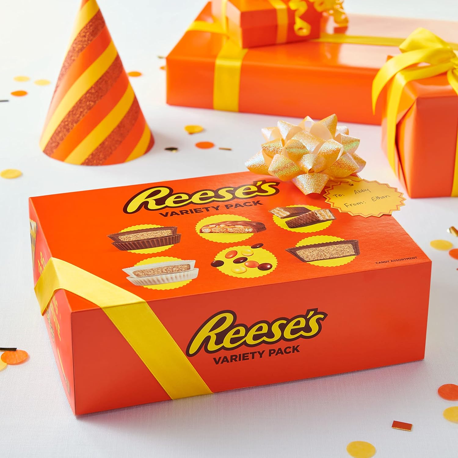 REESE'S Assorted Peanut Butter Candy Bulk Box, 44.1 oz (30 Count) : Everything Else