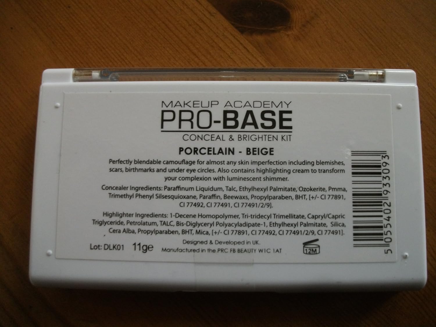 Makeup Pro-Base Conceal & Brighten Kit