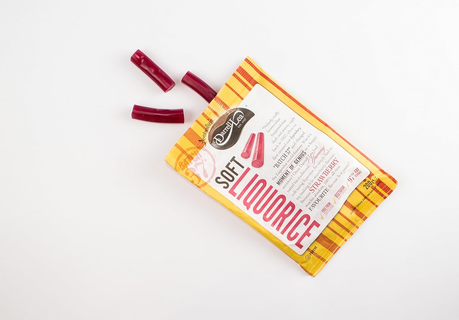 Darrell Lea Batch 37 Strawberry Liquorice, 200 G, Pack Of 8