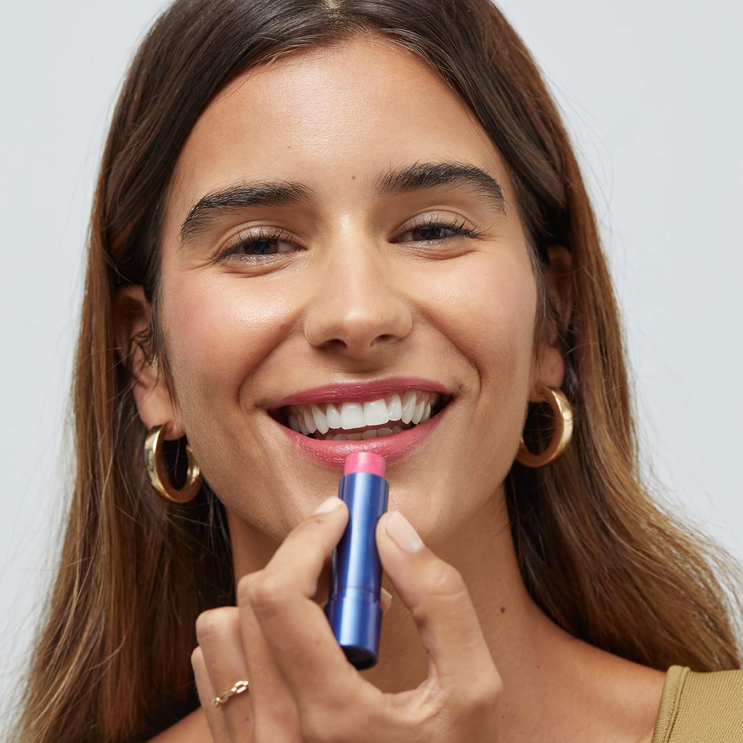Labello Caring Beauty Pink (5,5 Ml), Farbiger Lippenpflegestift Mit Vitamin E, Sheabutter Und Mandelöl, Feuchtigkeitsspendende Lippenpflege Für Ein Strahlendes Finish