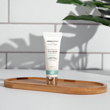 Green People Rejuvenating Eye Cream - Natural & Organic - For Dark Circles & Puffy Eyes - Paraben & Alcohol Free - Cruelty Free & Vegan, 10Ml