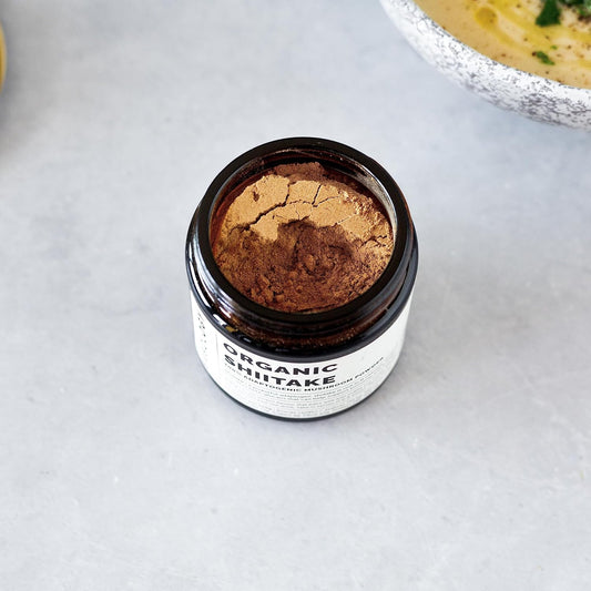 Erbology Organic Shiitake Mushroom Powder 50 Servings - 11% Beta-Glucans - Immunity And Energy - Lentinula Edodes - Small Batch - Sustainably Grown In Europe - Vegan - Non-Gmo - No Added Fillers