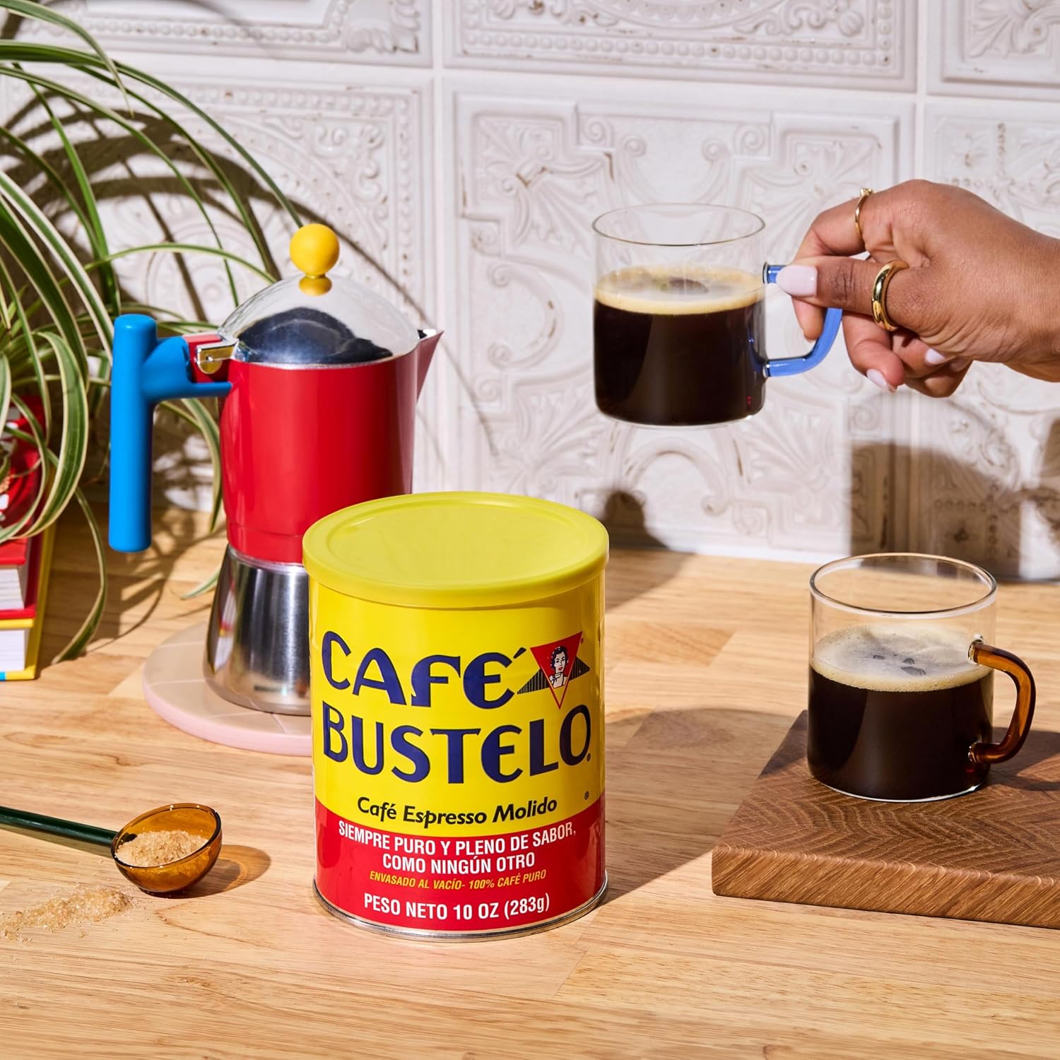 Café Bustelo Espresso Dark Roast Ground Coffee, 10 Ounces