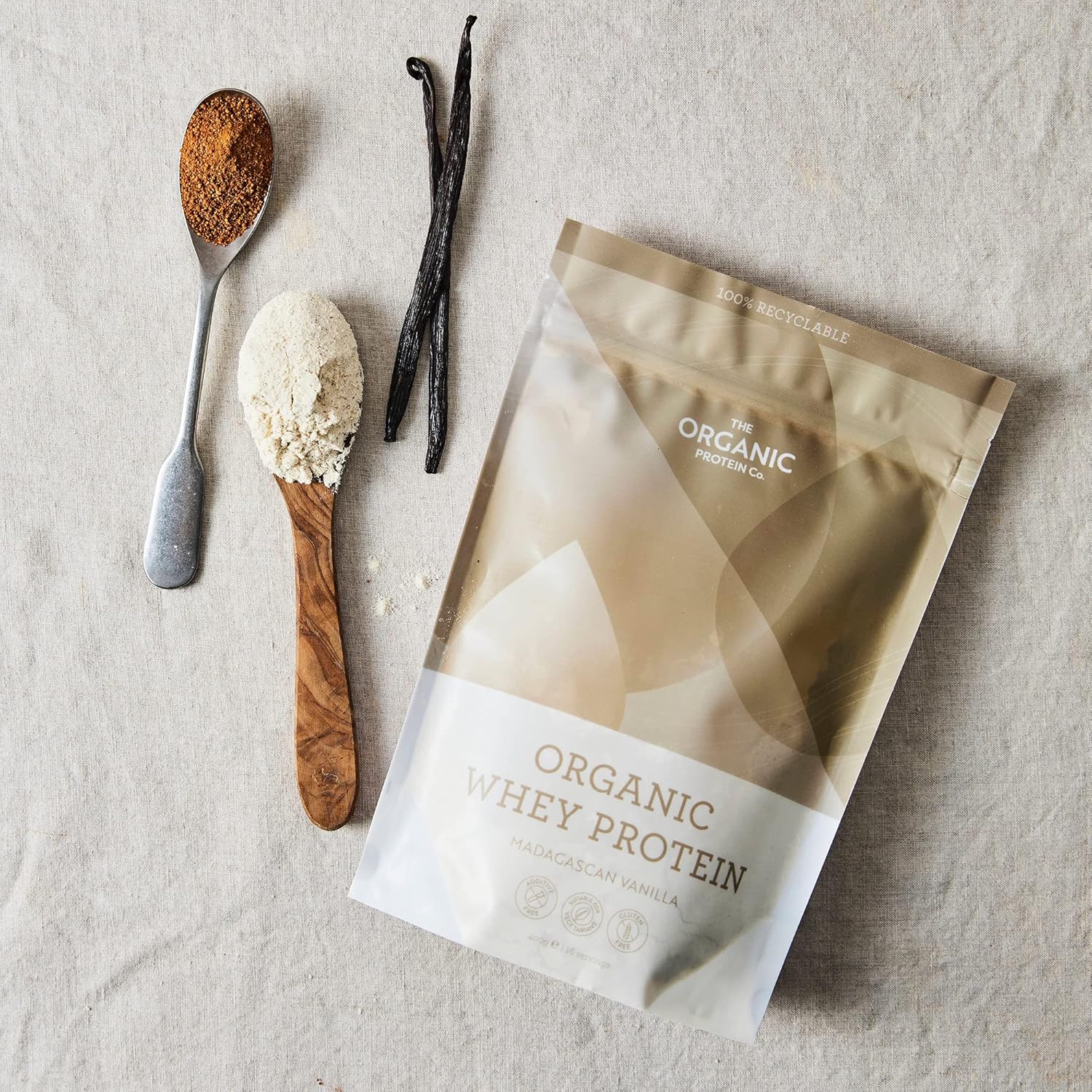 The Organic Protein Co - Pure Unflavoured Organic Whey Protein Powder | Additive Free, Undenatured, Bioactive, UPF Free, Emulsifier Free, Primarily Grass Fed, Vegetarian, Gluten Free – 400g : Amazon.co.uk: Health & Personal Care