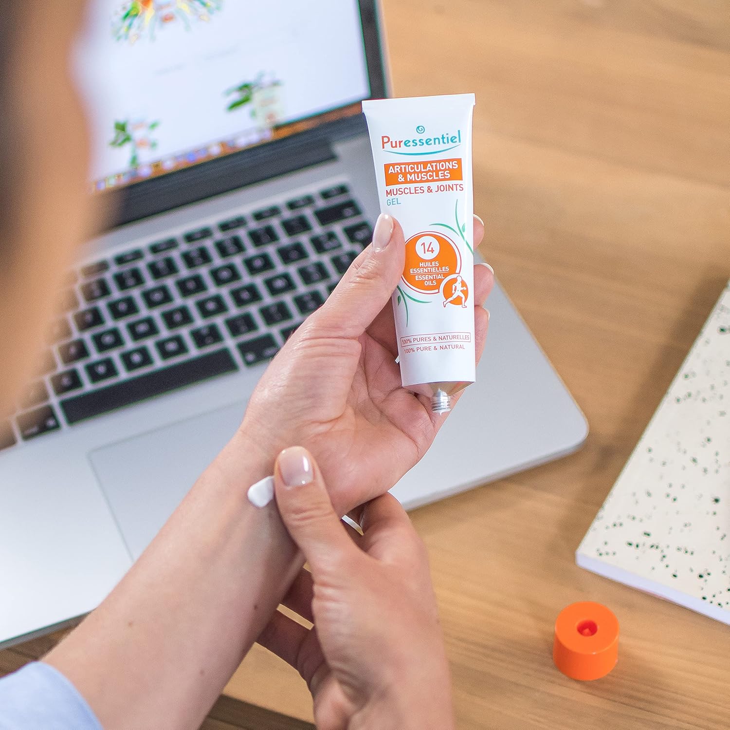 Puressentiel Muscles & Joints Gel 60ml – Providing Fast Relief & Naturally Soothes Muscle Pain, Back Pain Relief, Neck Pain Relief & Shoulder Aches - 100% Natural Active Ingredients - from 7 yrs + : Amazon.co.uk: Health & Personal Care