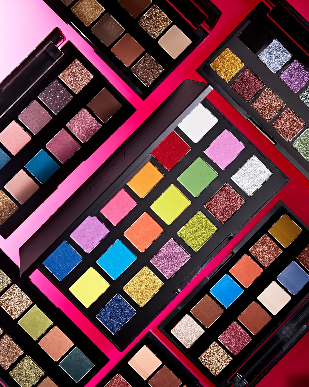 Sleek MakeUP Lucid Dreams Eyeshadow Palette, Featuring 18 Bold and Bright Shades of Highly Pigmented Colour, Limited Edition, 16.5g : Amazon.co.uk: Beauty
