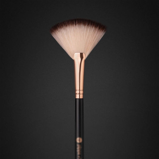 Studio Fx Fan Brush - 786
