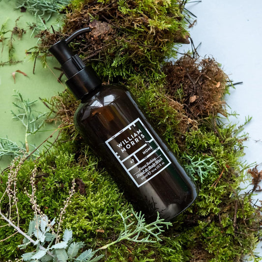 William Morris At Home Forest Bathing Hand & Body Wash | Gentle & Softening | Infused With Vitamins E | Cruelty Free & Vegan Friendly | 300Ml