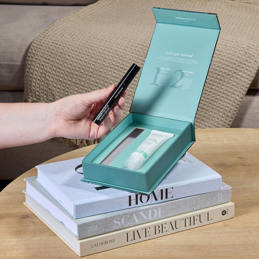 Green People Lash & Lift Mascara Gift Set - Natural Black Mascara & Remover - Long Lasting Colour - Sensitive Eyes - Pregnancy Safe, Gluten Free