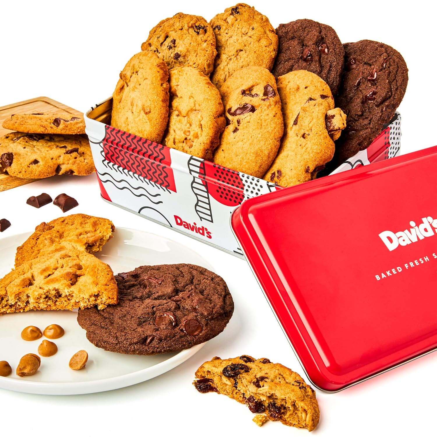 David’S Cookies Sweet Sampler Assorted Fresh Baked Cookies Tin - 8 Count | Chocolate Chunk, Peanut Butter Chip, Double Chocolate Chunk & Oatmeal Raisin Flavors - Delicious Gourmet Cookie Food Gift