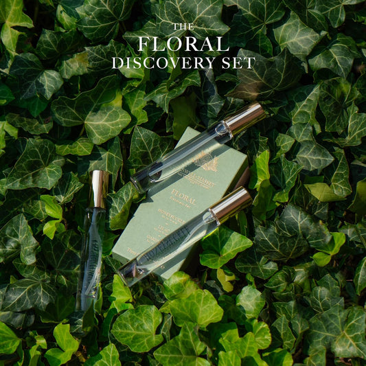 Caswell-Massey Floral Discovery Set – Includes Gardenia, Lilac & Honeysuckle – Travel Size Perfume For Women, Elegant Floral Scents – Botanical Perfume Gift Set – Made In Usa, 0.25 Fl Oz Each