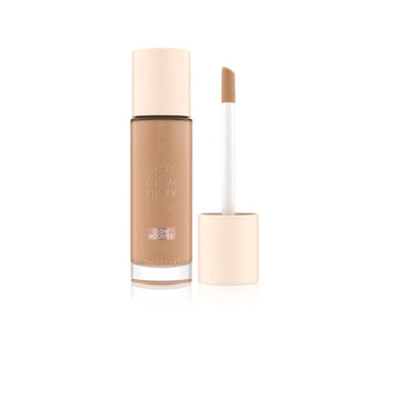 Catrice Soft Glam Filter Radiance Tinted Fluid