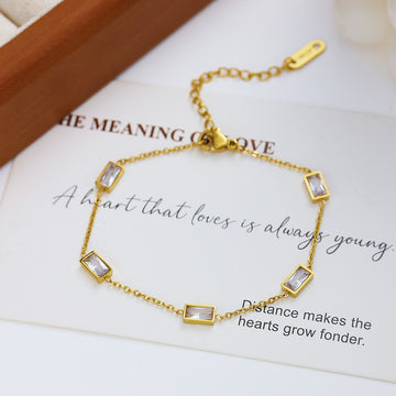 Luxury Rhinestone Clavicle Zircon Bracelet – Titanium Steel Jewelry