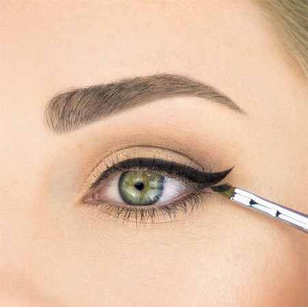 Sigma Beauty Eyes E06 Winged Liner™ Brush Eyeliner Brush